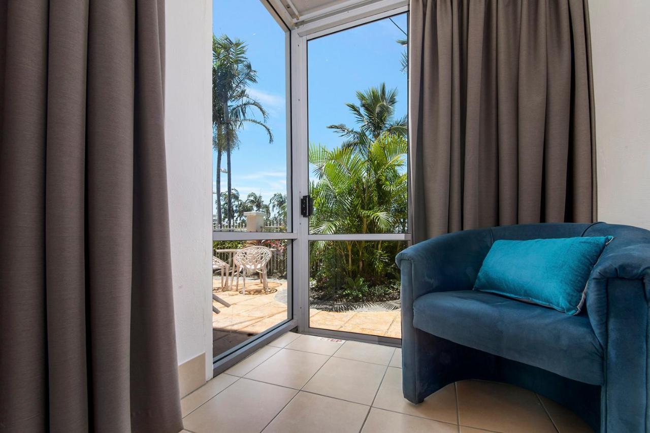 Endeavour Inn Emu Park ภายนอก รูปภาพ