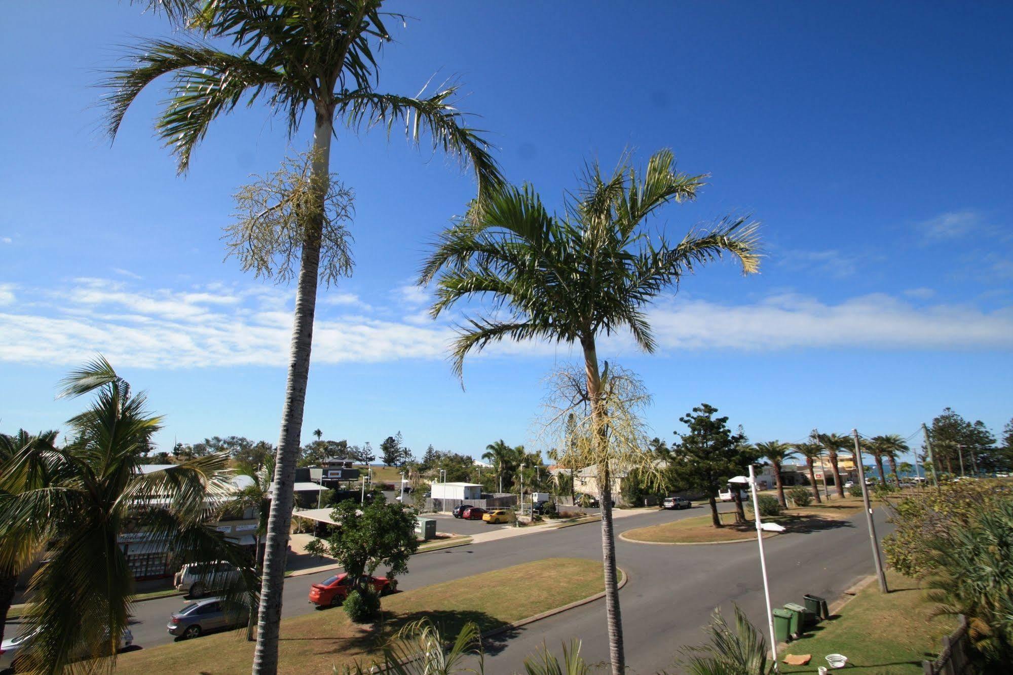 Endeavour Inn Emu Park ภายนอก รูปภาพ